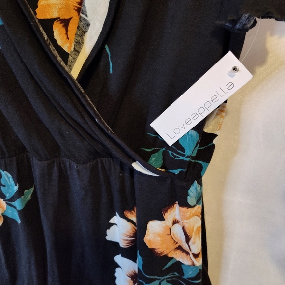 ๐๐ HOST PICK๐๐ NWT Loveappella Maxi Wrap Dress - Picture 2 of 6